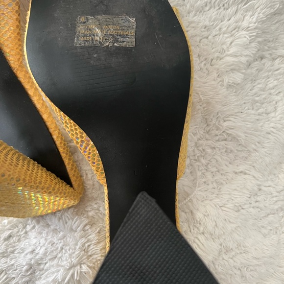 EGO brand Block Heel Mule Metallic Gold Size 8 - Picture 5 of 5